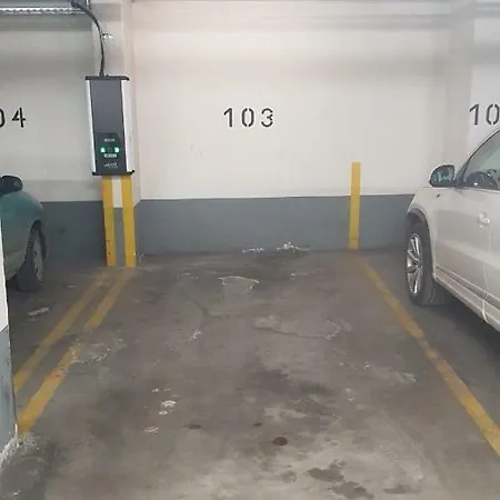 Free Garage!!! Downtown Near The New York Coffee House Lägenhet *